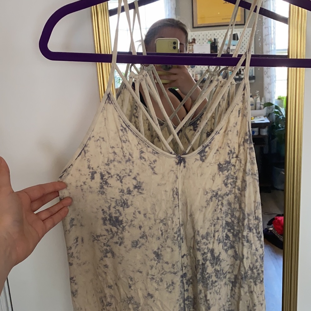 Dress - Picture 3 of 3